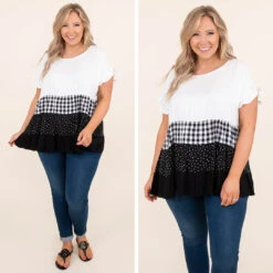 The Glazing Night Top, Ivory-Black 13 The Glazing Night Top, Ivory-Black -Chic Soul Store 10 fec9e5b7 e47c 4dad 91b1 7c1b1c611034