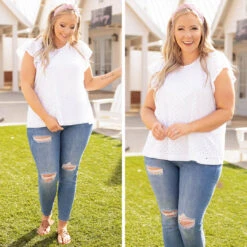 Life Goes On Top, White 13 Life Goes On Top, White -Chic Soul Store 11 84348b23 a976 4155 8abb f8dd0e968210