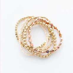Dream Of Dazzle Bracelet, Gold -Chic Soul Store 12 000d80b5 4611 44a1 9a2a 1346e6a5687d