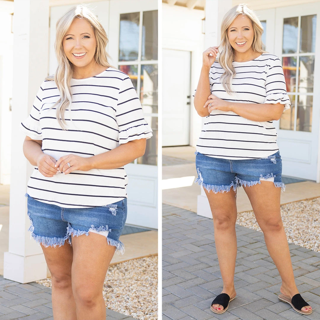 Out At Sea Top, Ivory-Black 8 Out At Sea Top, Ivory-Black - Image 6