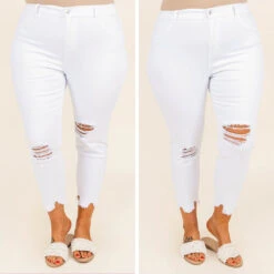 Spotlight All Over Jeans, White 13 Spotlight All Over Jeans, White -Chic Soul Store 15 ba722f59 a5e5 4325 b134 875d8cf55e9f