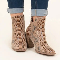 That's So Diva Booties, Taupe 13 That's So Diva Booties, Taupe -Chic Soul Store 16 e20f4beb 217b 4ad5 90d4 1f270e44f708