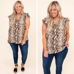 Stronger Than The Truth Top, Taupe -Chic Soul Store 19 690237bf ed1e 464a b28b 08ff8d2f1d28