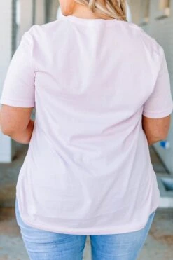 Share Kindness Tee, Pink -Chic Soul Store 1B0A0800