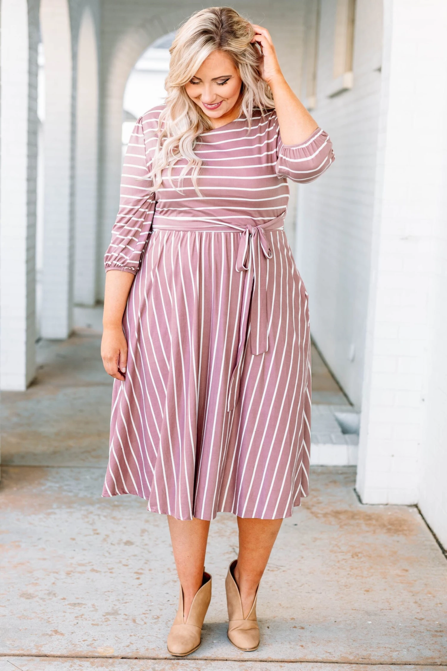 Holding Hands On The Boardwalk Dress, Mauve 4 Holding Hands On The Boardwalk Dress, Mauve - Image 2