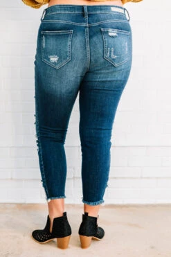 Can't Say Goodbye Skinny Jeans, Dark Wash -Chic Soul Store 1B0A9764