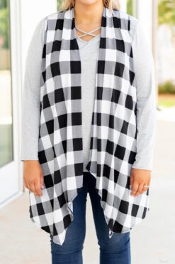 Most Of The Time Vest, Black-Ivory -Chic Soul Store 1B7A4603