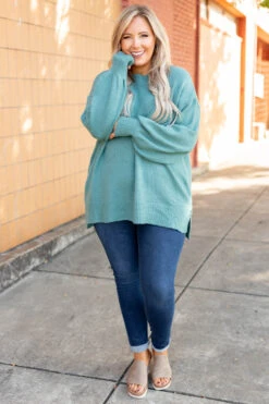 Yours In A Heartbeat Top, Sage -Chic Soul Store 1B7A6670