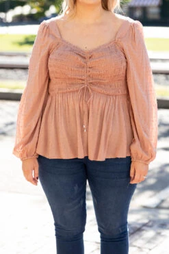 Rushing Back Top, Mauve 11 Rushing Back Top, Mauve -Chic Soul Store 1B7A8317