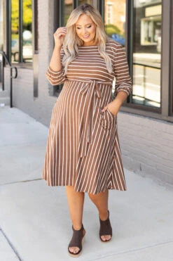 Holding Hands On The Boardwalk Dress, Taupe -Chic Soul Store 1B7A8770