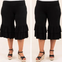 Sass And Flare Capris, Black -Chic Soul Store 1 6734bda2 0d16 403c 8ff2 ca0623045fd5