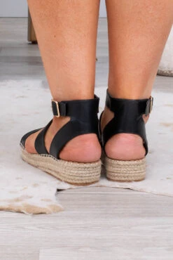 Beachside Explorer Sandals, Black -Chic Soul Store 2 18Kim 1455 Edit