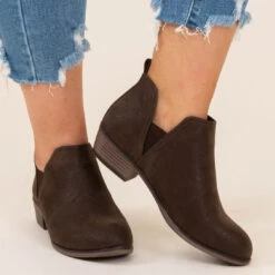 Foot In The Door Booties, Brown -Chic Soul Store 21 423b90b0 c52f 49bb afe8 fe149d0619fc