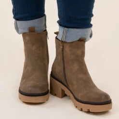 Walk Into The Season Boots, Taupe -Chic Soul Store 26 727866cd 8ede 4695 aa93 650032c052d7