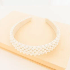 Breakfast At Tiffany's Headband, White 11 Breakfast At Tiffany's Headband, White -Chic Soul Store 2 da687a5f c18e 497f 8bce 0d9a0f639e6b