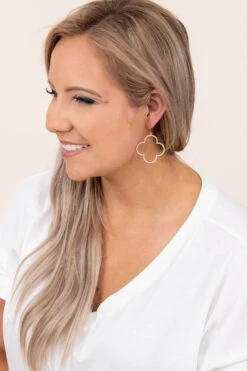 A Song Of Love Earrings, Light Pink -Chic Soul Store 3 15 2280 Edit