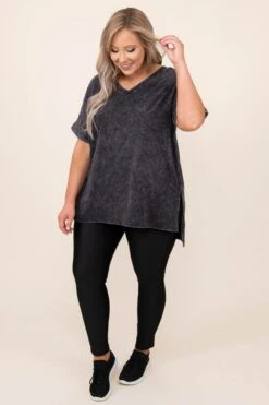 Comfy Travels Top, Charcoal Mineral Wash 9 Comfy Travels Top, Charcoal Mineral Wash -Chic Soul Store 3 3 957 cdc20691 3ec3 4cb2 82aa 6e71fd1d9b49
