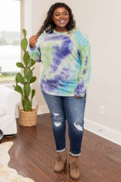 Curved Hem Slouchy Dolman Tunic, Tie Dye Purple 14 Curved Hem Slouchy Dolman Tunic, Tie Dye Purple -Chic Soul Store 373A1822