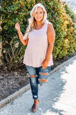 Weekender Waffle Babydoll Stripe, Pink -Chic Soul Store 373A2258