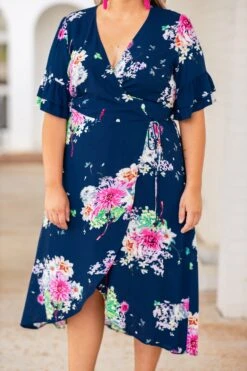 Love In Bloom Dress, Navy 11 Love In Bloom Dress, Navy -Chic Soul Store 373A2921