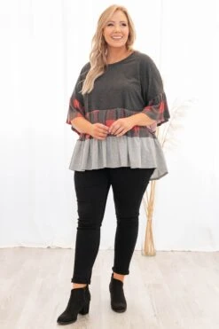 Best Of Them Top, Red -Chic Soul Store 373A5380