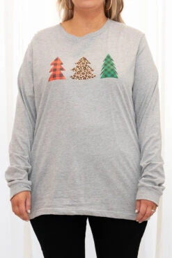 Holiday Trees Tee, Heather Gray -Chic Soul Store 373A5416