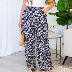 Confident Strides Pants, Navy -Chic Soul Store 3 84c47dd7 b50e 416d b085 46359752d100