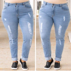 Arriving In Style Boyfriend Jeans, Light Wash -Chic Soul Store 3 acf0e121 d99b 4016 b539 adebc2cde967