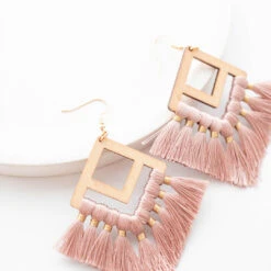 Head In The Game Earrings, Dusty Pink -Chic Soul Store 3 e528a130 ab53 4b96 9afb a59b4789a653