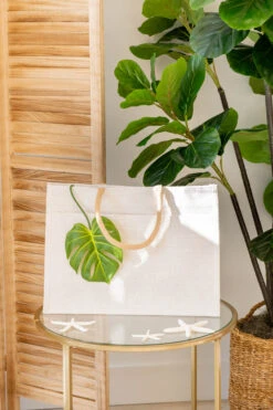 Collecting Crushes Tote Bag, White