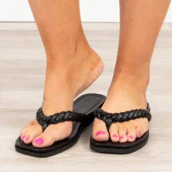 Beach Braid Sandals, Black -Chic Soul Store 4 9391caf2 0aac 45d9 9ac4 8e6d6392a6cc