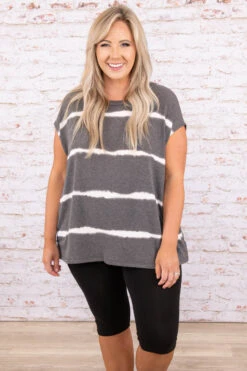 A Grand Throwback Top, Charcoal