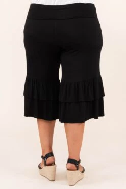 Sass And Flare Capris, Black -Chic Soul Store 5 25 9866