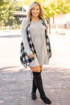 Me, Myself And I Cardigan, Black-Taupe -Chic Soul Store 5E1A0282 980f9272 b3be 4a60 85f5 5ab67795504c