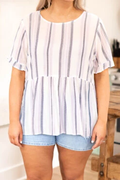 Graceful Moments Top, Lavender Multi 11 Graceful Moments Top, Lavender Multi -Chic Soul Store 5E1A0402