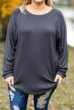 Relaxed Hem Slouchy Dolman Tunic, Charcoal Fleece -Chic Soul Store 5E1A0581 Edit