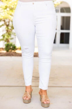 Material Girl Jeans, White -Chic Soul Store 5E1A2070 Edit