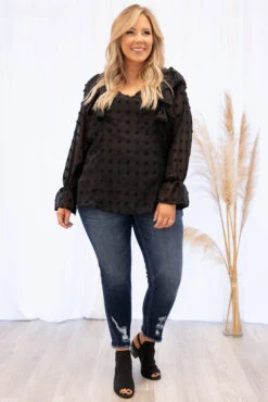 Head Turner Jeans, Dark Wash 12 Head Turner Jeans, Dark Wash -Chic Soul Store 5E1A2895 c37d3856 d1fa 4c65 9dfe ed7722a0e338