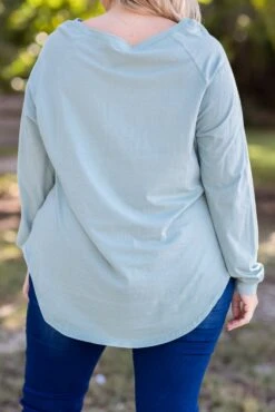 Curved Hem Slouchy Dolman Tunic, Mineral Mint Sequin 20 Curved Hem Slouchy Dolman Tunic, Mineral Mint Sequin -Chic Soul Store 5E1A3030