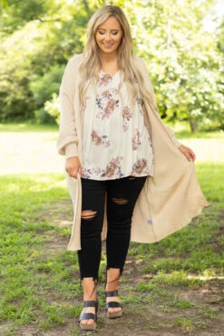 Let's Roll Out Cardigan, Sand 10 Let's Roll Out Cardigan, Sand -Chic Soul Store 5E1A3402 77586be8 b2b8 4e76 9377 4617f3b7b1fe