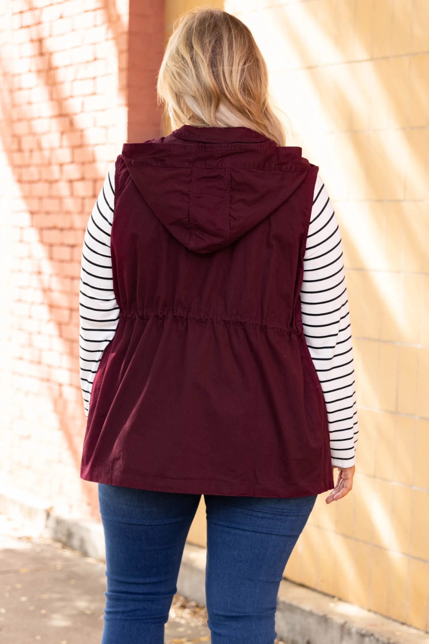 So Carefree Vest, Dark Burgundy 7 So Carefree Vest, Dark Burgundy - Image 5