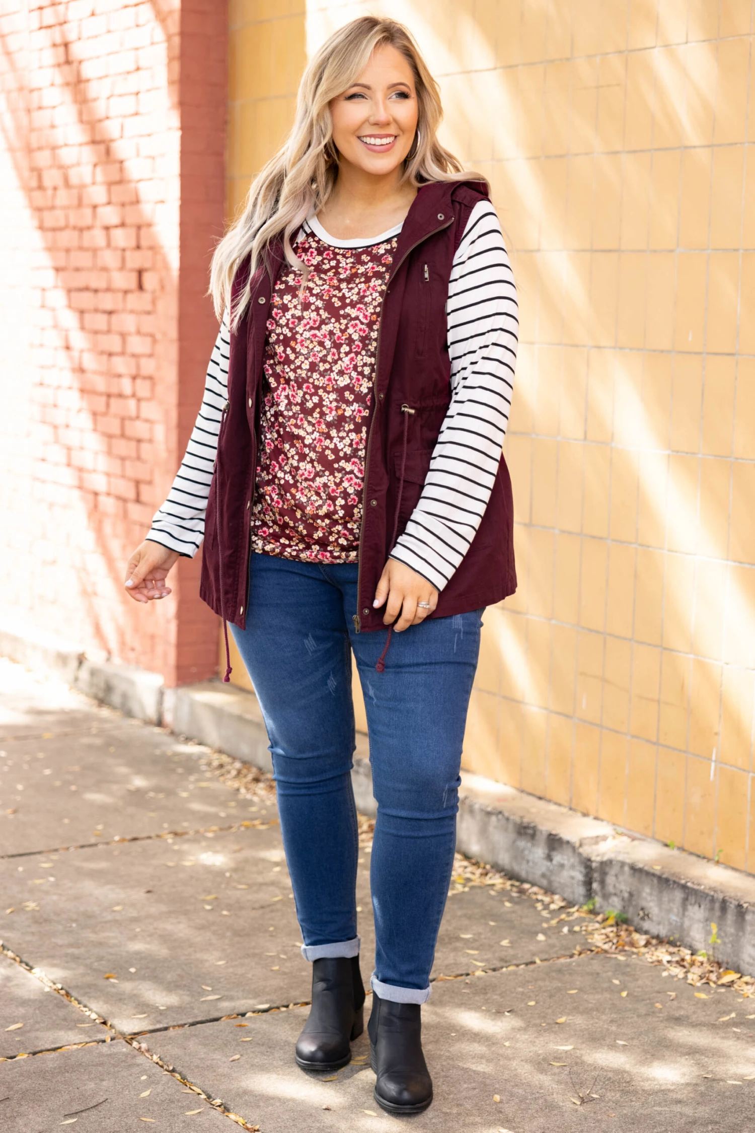 So Carefree Vest, Dark Burgundy 5 So Carefree Vest, Dark Burgundy - Image 3