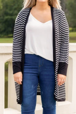 At Least For Now Cardigan, Black-Ivory -Chic Soul Store 5E1A5171