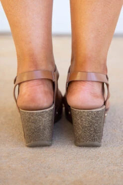 Something Fierce Wedges, Rust -Chic Soul Store 5E1A6723