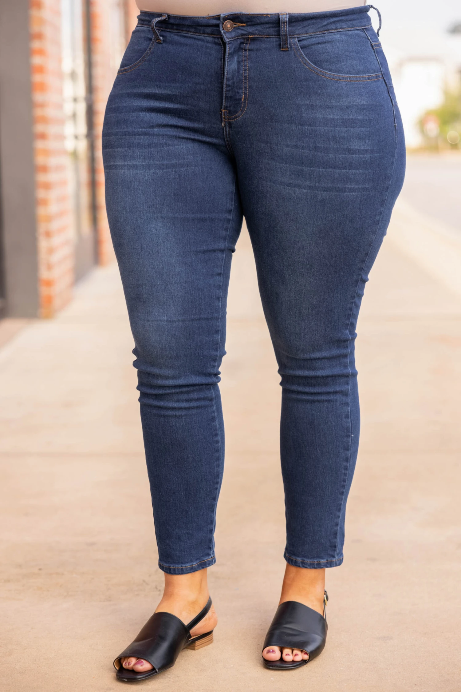 Know How To Express Jeggings, Medium Wash 3 Know How To Express Jeggings, Medium Wash