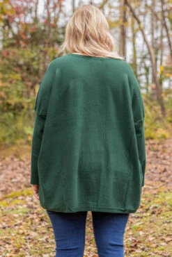 Snow Whispers Tunic, Hunter Green -Chic Soul Store 5E1A7233
