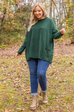 Snow Whispers Tunic, Hunter Green -Chic Soul Store 5E1A7238 Edit