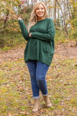 Snow Whispers Tunic, Hunter Green -Chic Soul Store 5E1A7241