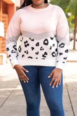 Never Miss A Beat Sweater, Blush/Ivory -Chic Soul Store 5E1A9256 f8d201b6 a038 4427 bb34 d8f7ca072422