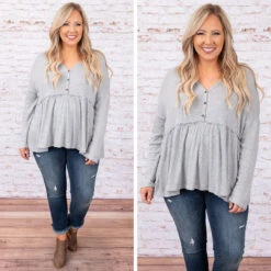 When I Look In Your Eyes Top, Heather Grey 15 When I Look In Your Eyes Top, Heather Grey -Chic Soul Store 6 339eb630 1f36 4d65 969b 34142e71f5c5